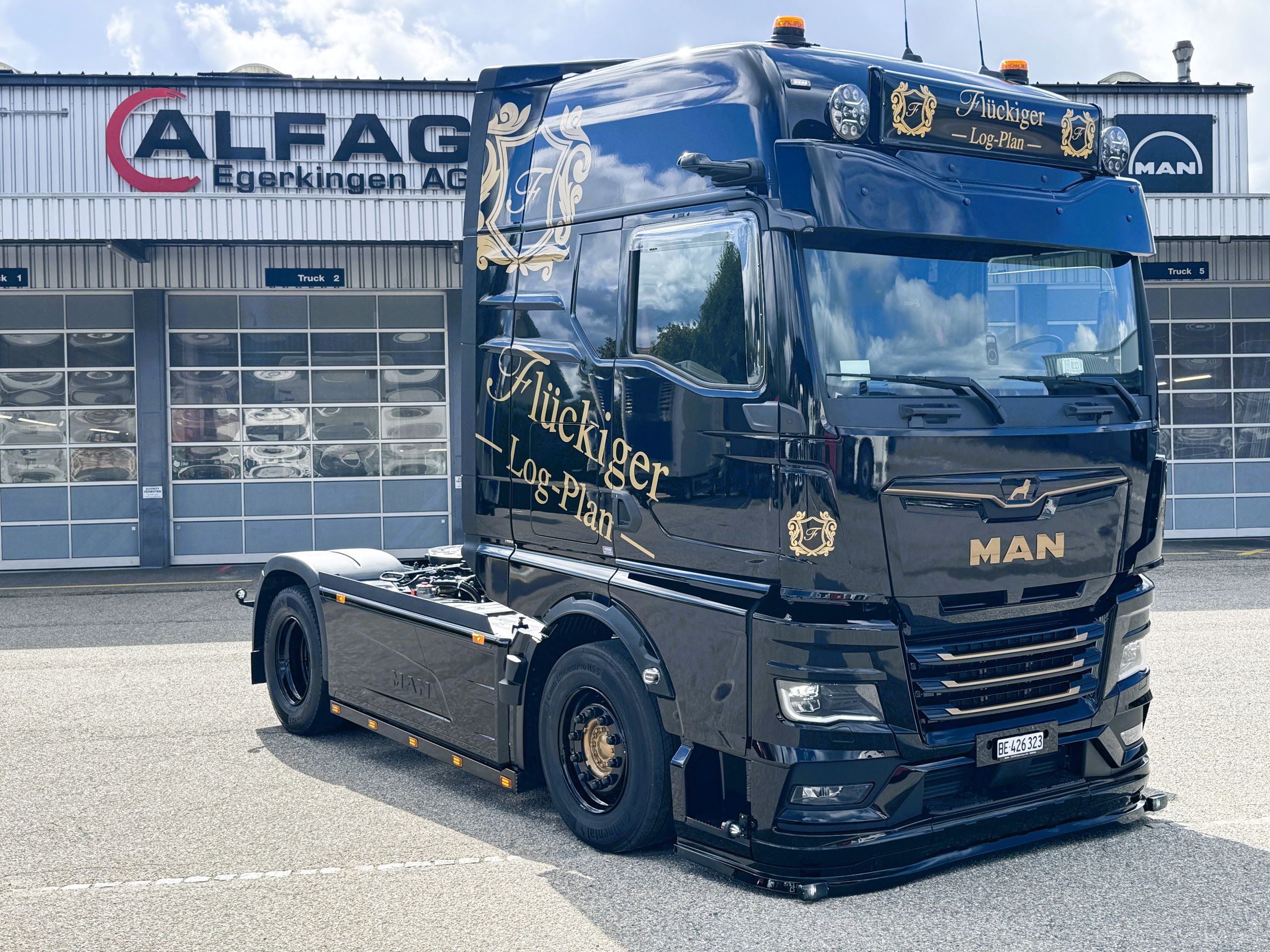 MAN TGX 18.560 4×2 LL SA D30