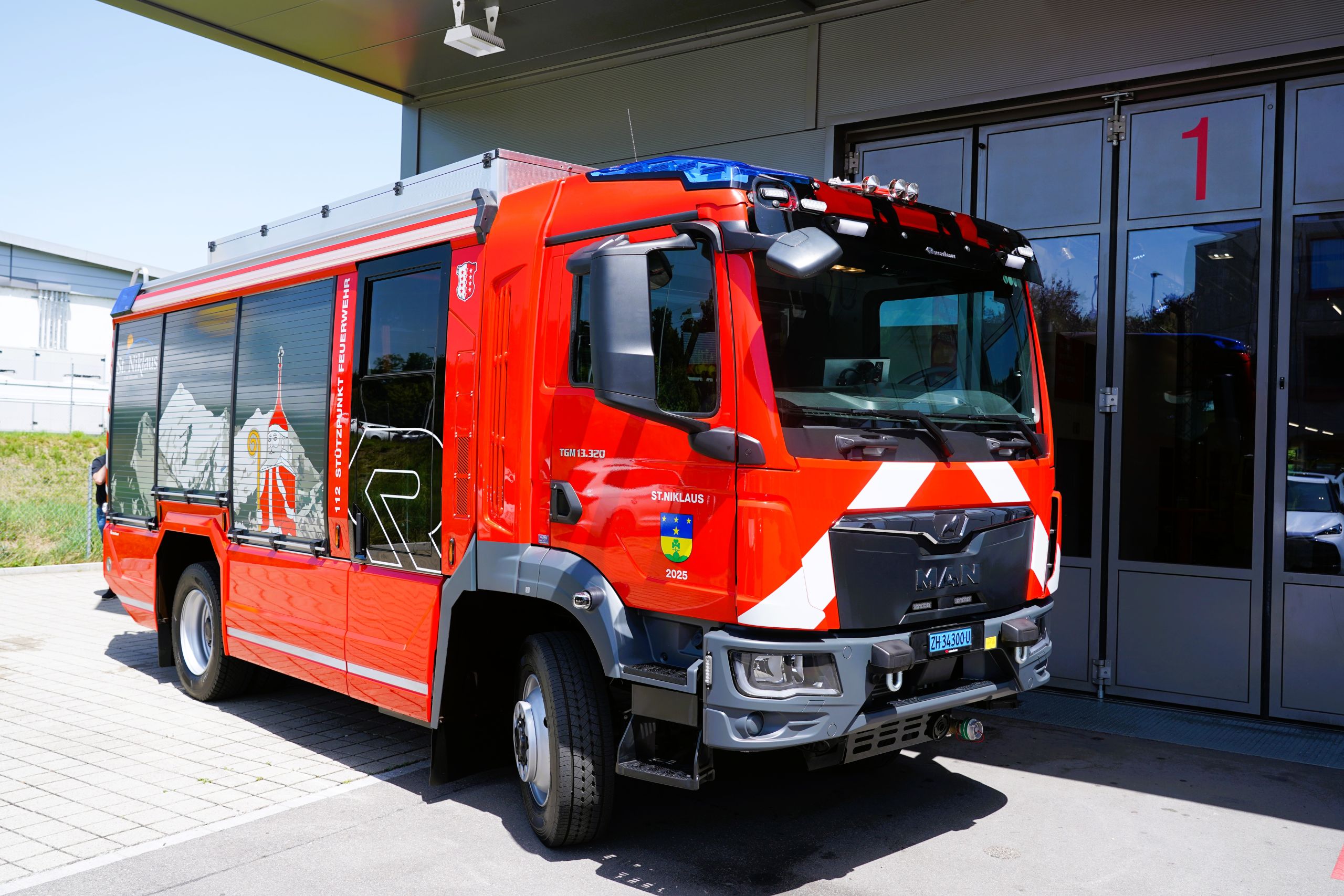 MAN TGM 13.320 4×4 BL CH